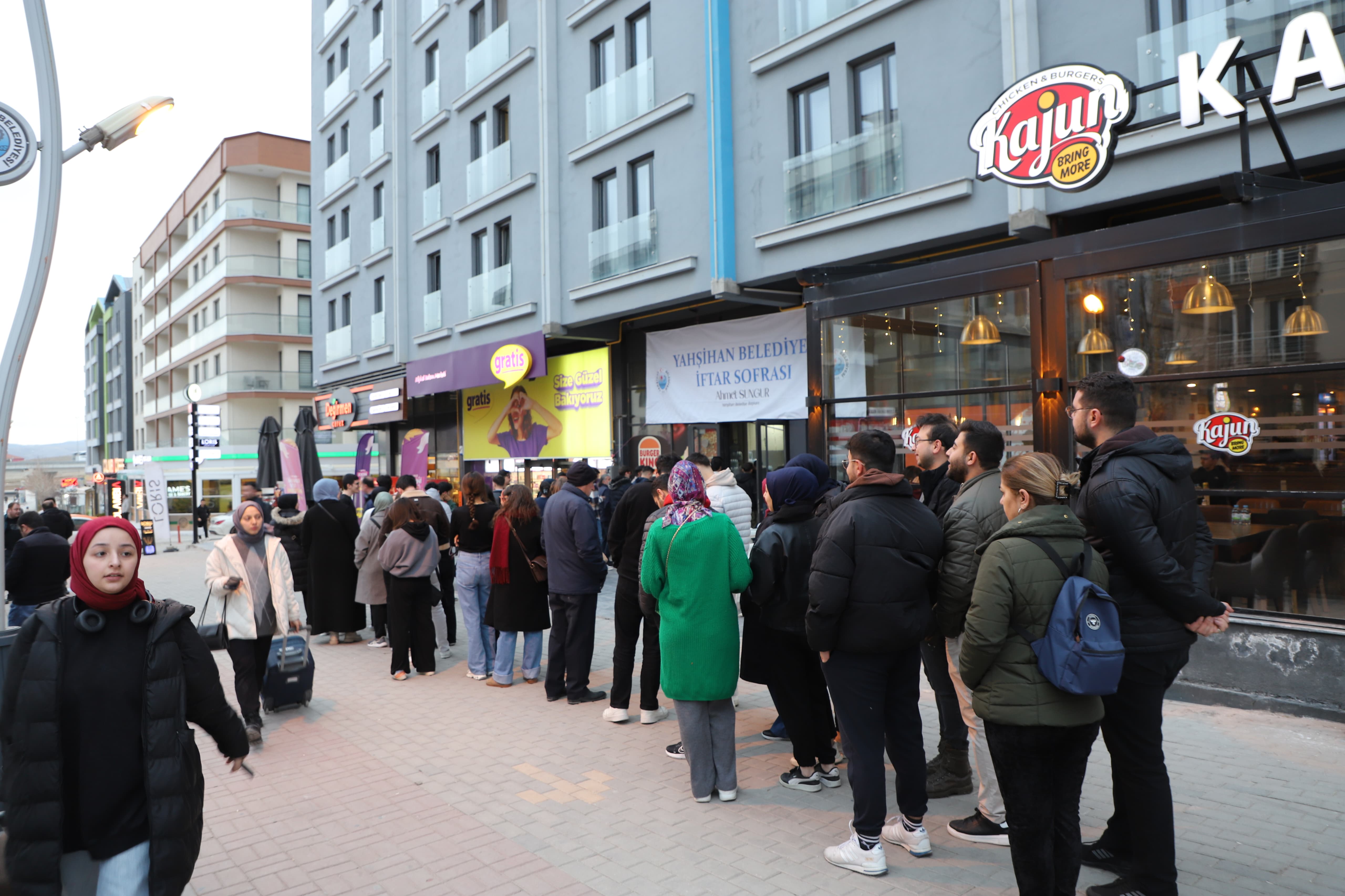 ftar-soframiza-davetl-s-n-z